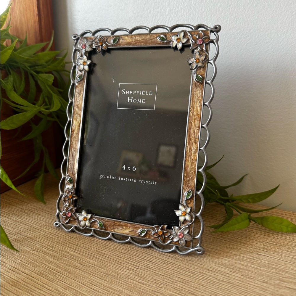 Sheffield Home Silver and Gold Picture Frame with Ornate Accents